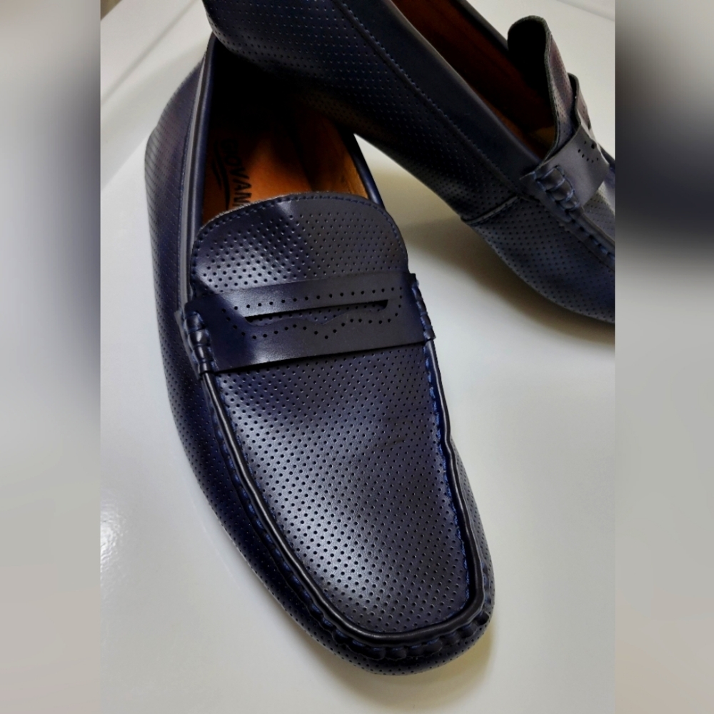 NWOT GIOVANNI MEN'S SLIP ON LEATHER ACCENT NAVY DRESS SHOE.Size 12